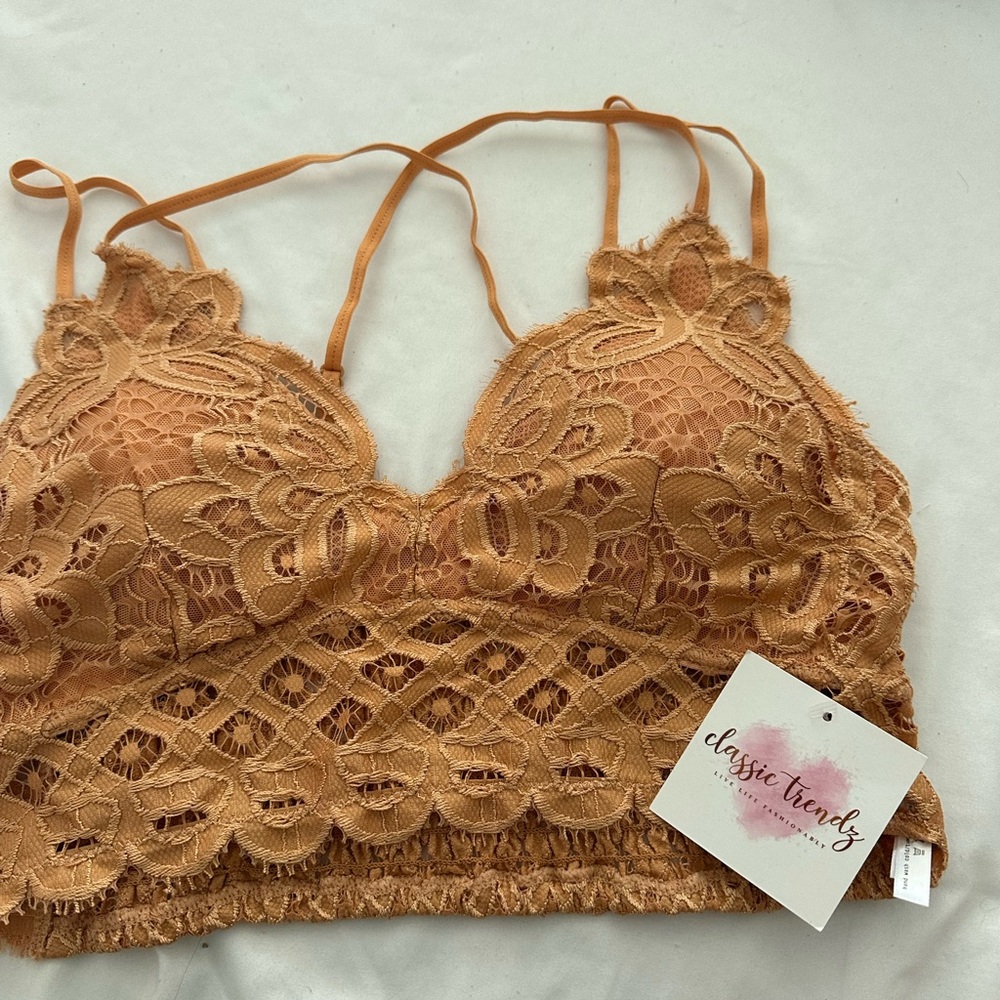 Tan Lace Bandeau with Scalloped Edge